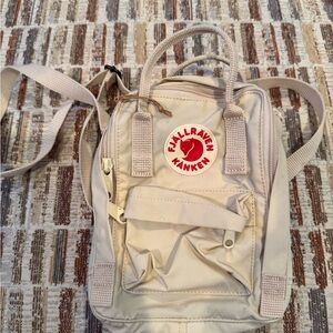 Fjallraven Kanken mini backpack